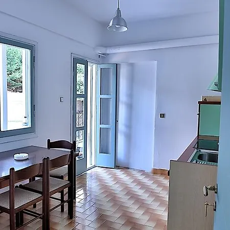 Apartment Anna Maria Psakoudia